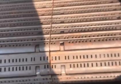 
生物質(zhì)燃燒機(jī)安裝現(xiàn)場