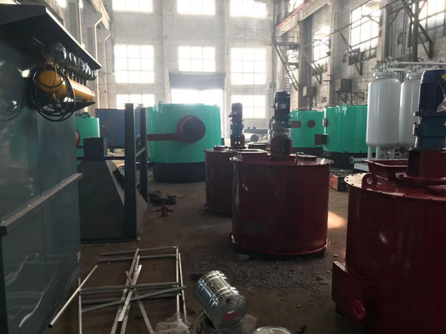 
生物質(zhì)燃燒機(jī)生產(chǎn)車(chē)間